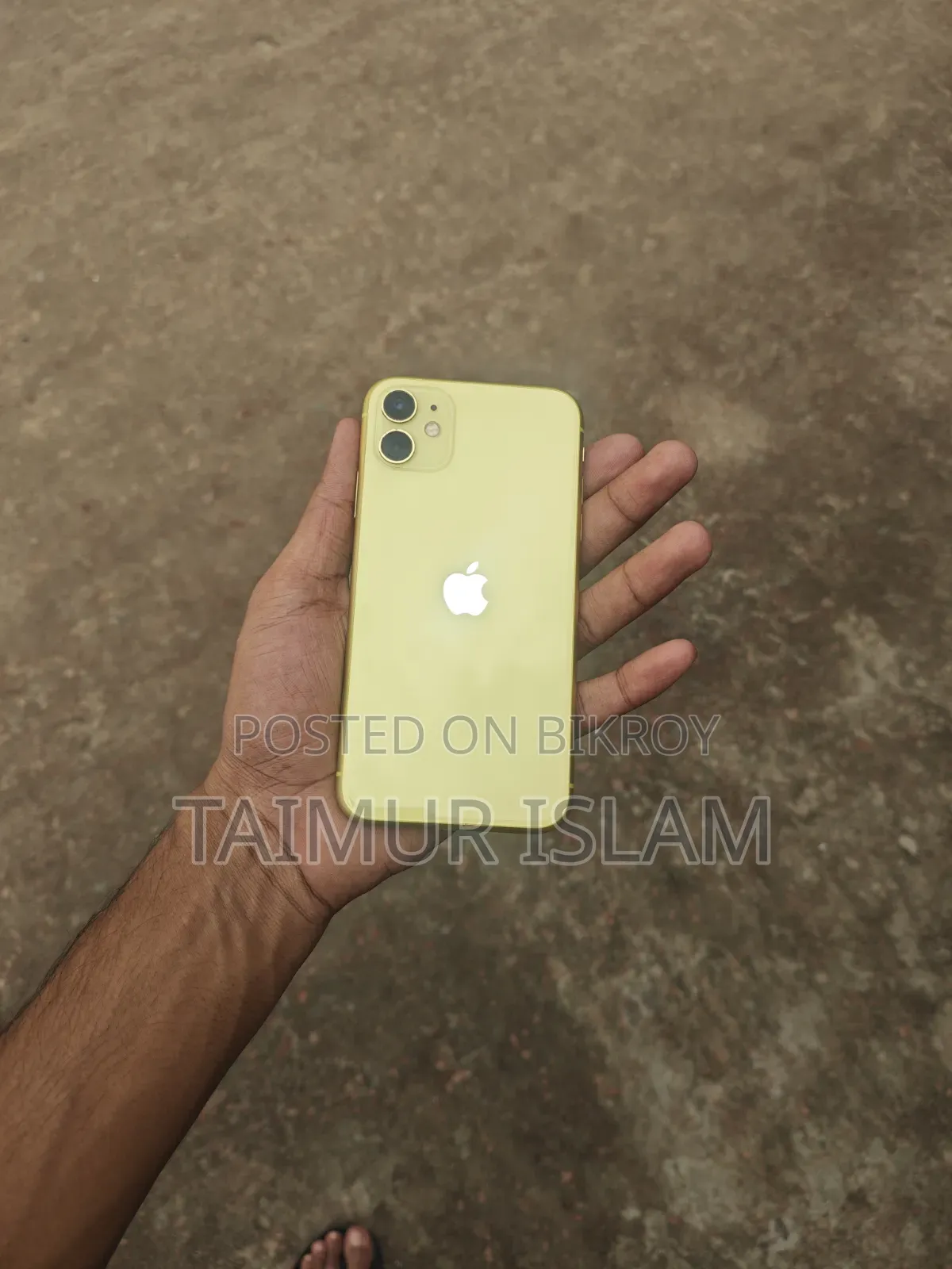 অ্যাপল আইফোন ১১ ৬৪ জিবি গোল্ড