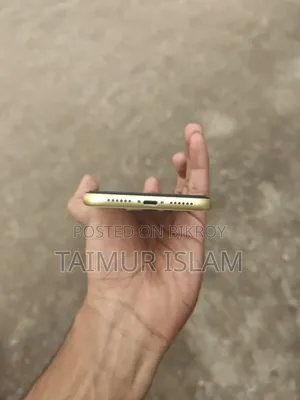 অ্যাপল আইফোন ১১ ৬৪ জিবি গোল্ড