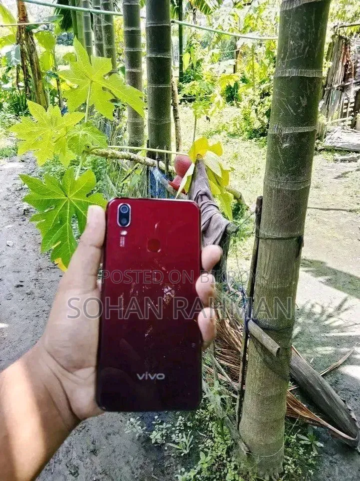 Vivo Y11 32 GB Red