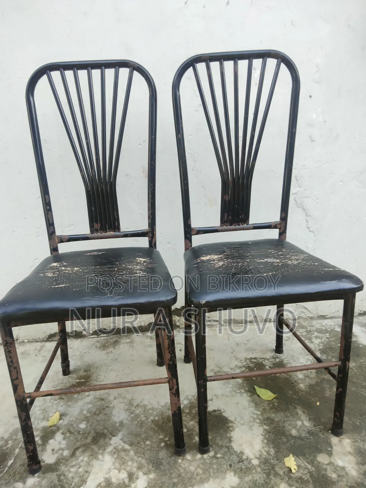 Chair and glass table for sale