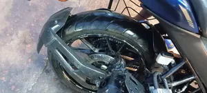 ইয়ামাহা এফজেড ২০২১ নীল