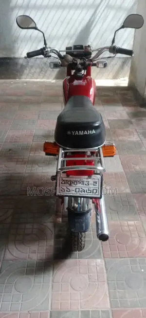 ইয়ামাহা ২০১৮ রেড