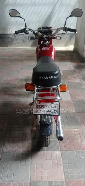 ইয়ামাহা ২০১৮ রেড
