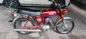 ইয়ামাহা ২০১৮ রেড