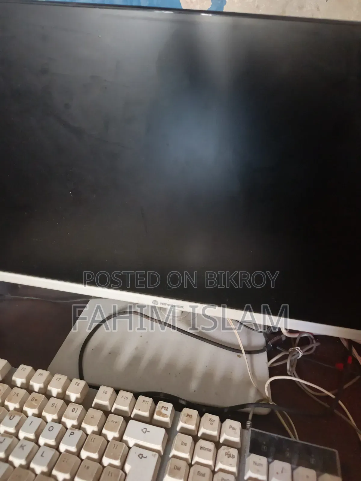 Desktop Computer 8GB AMD SSD 512GB