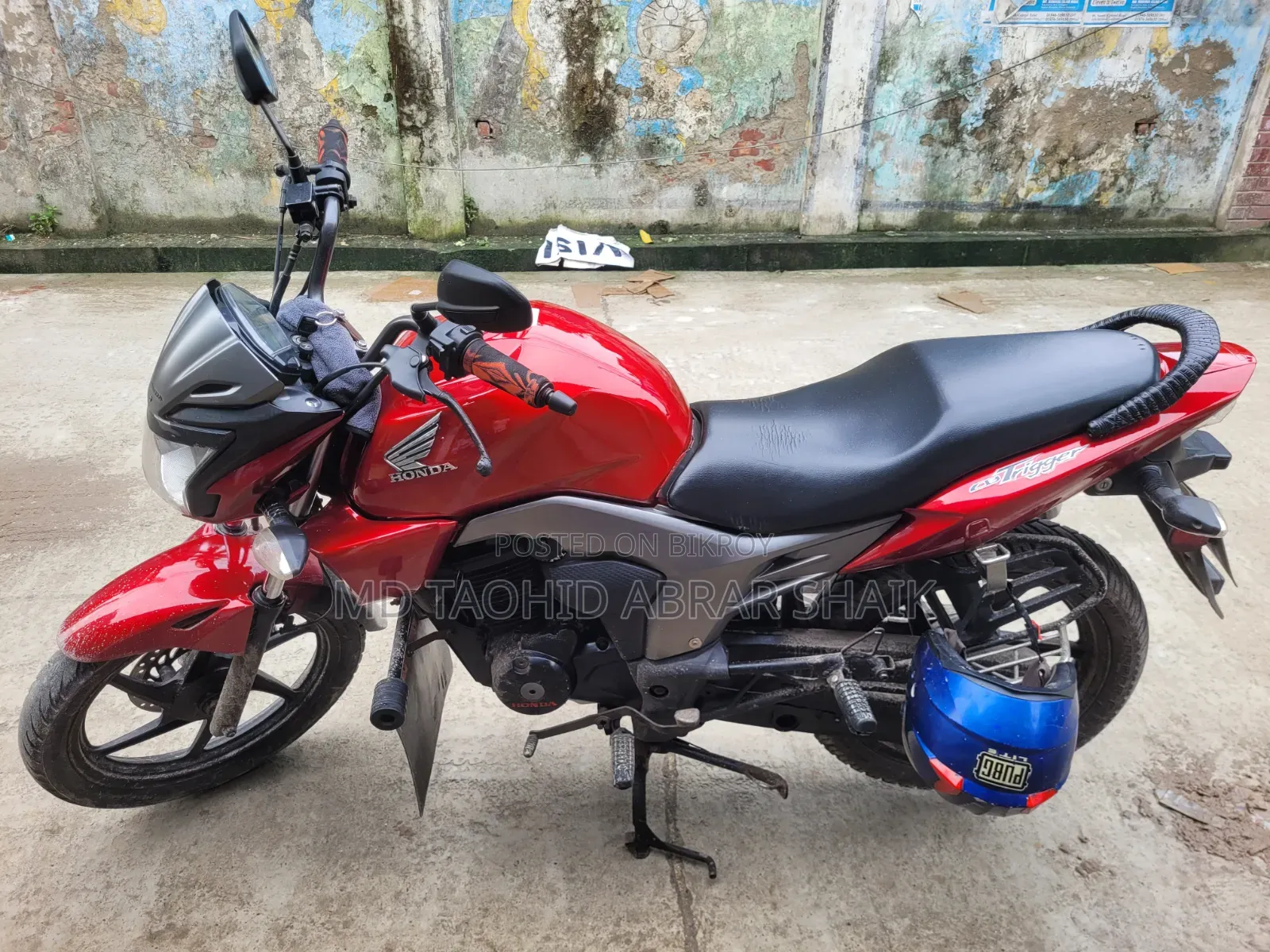 Honda CB 2016 Red