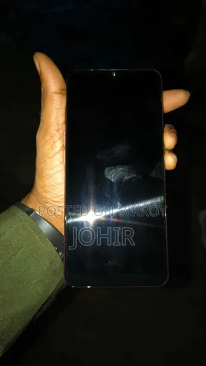 অপ্পো এফ১৫ ২৫৬ জিবি রেড