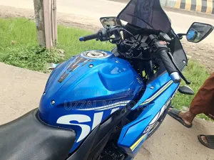 Suzuki Gixxer SF 2016 Blue