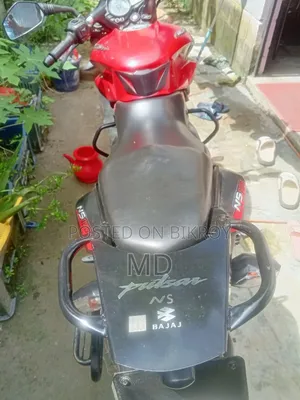 Bajaj Pulsar NS 160 2020 Red