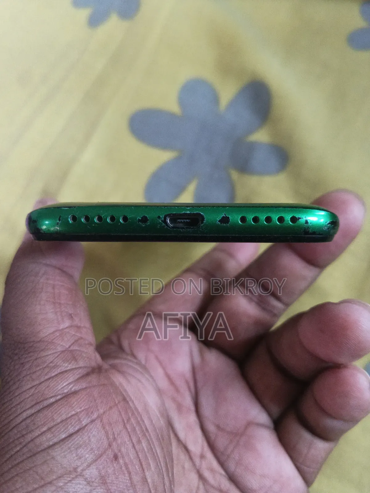 Walton 4 GB Green