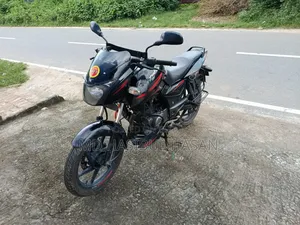 বাজাজ পালসার ১৫০ ২০১৯ কালো
