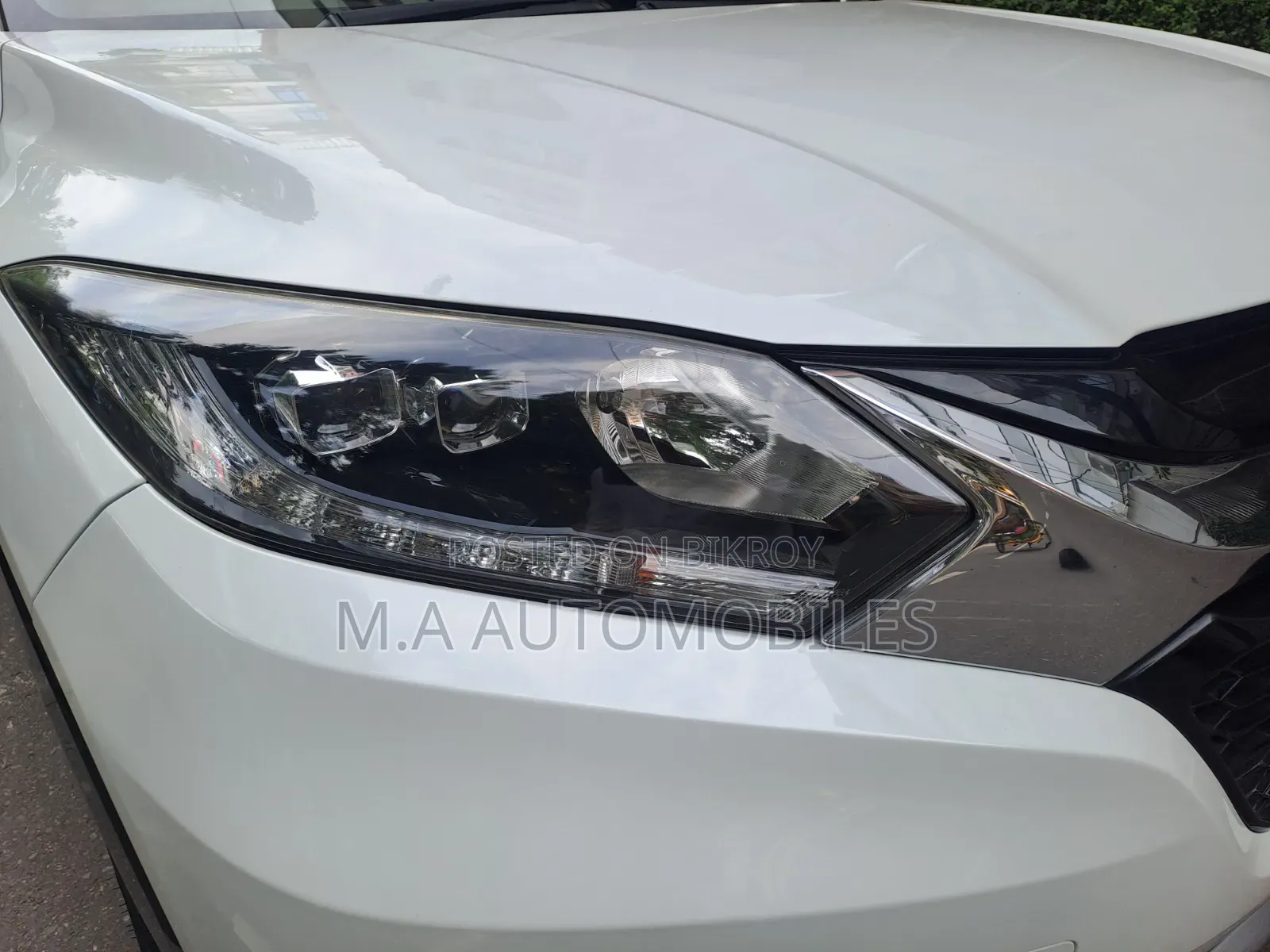 Honda Vezel 2014 Pearl