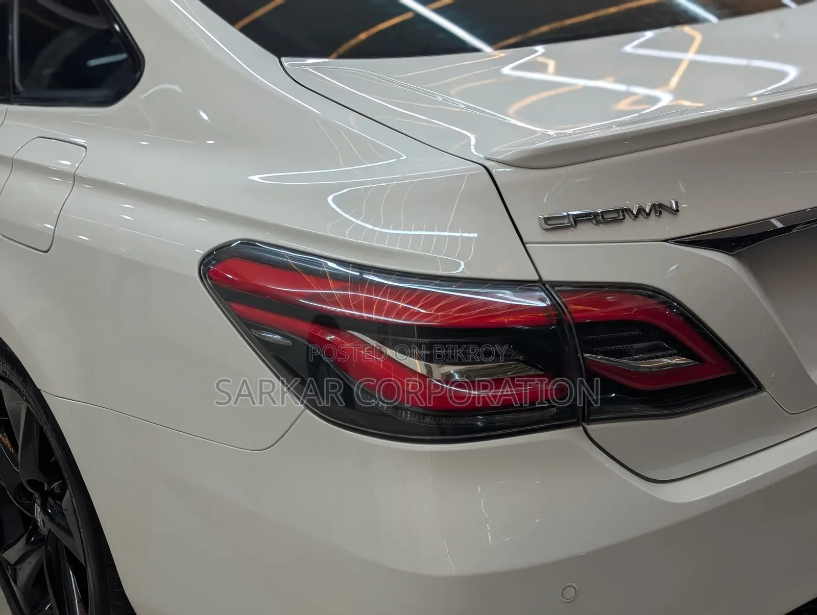 Toyota Crown 2018 Pearl