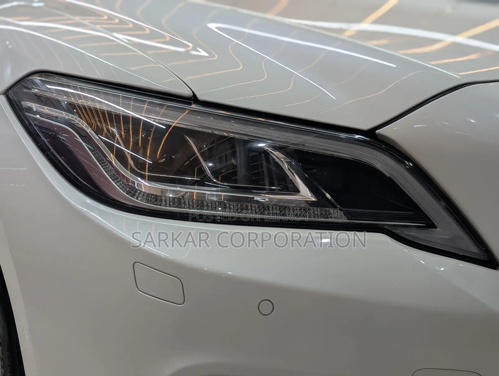 Toyota Crown 2018 Pearl