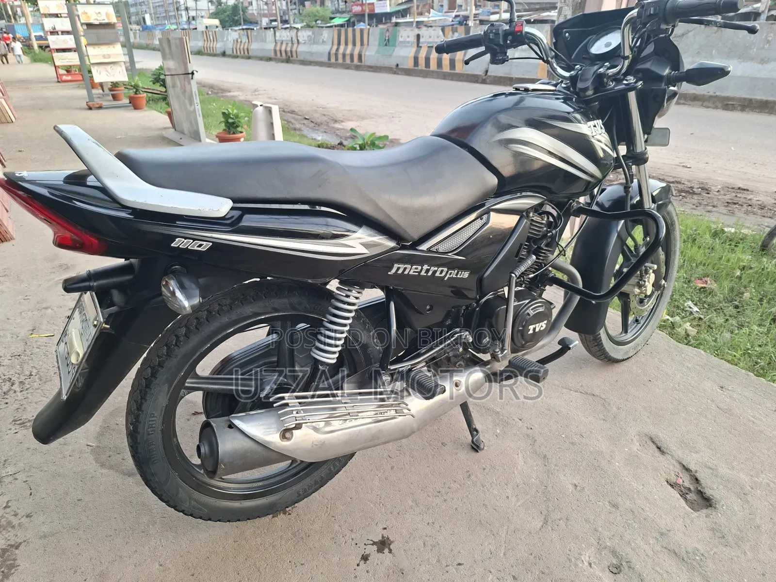 টিভিএস মেট্রো প্লাস ২০১৭ ব্ল্যাক