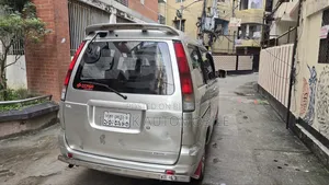 Toyota Noah 2003 Silver