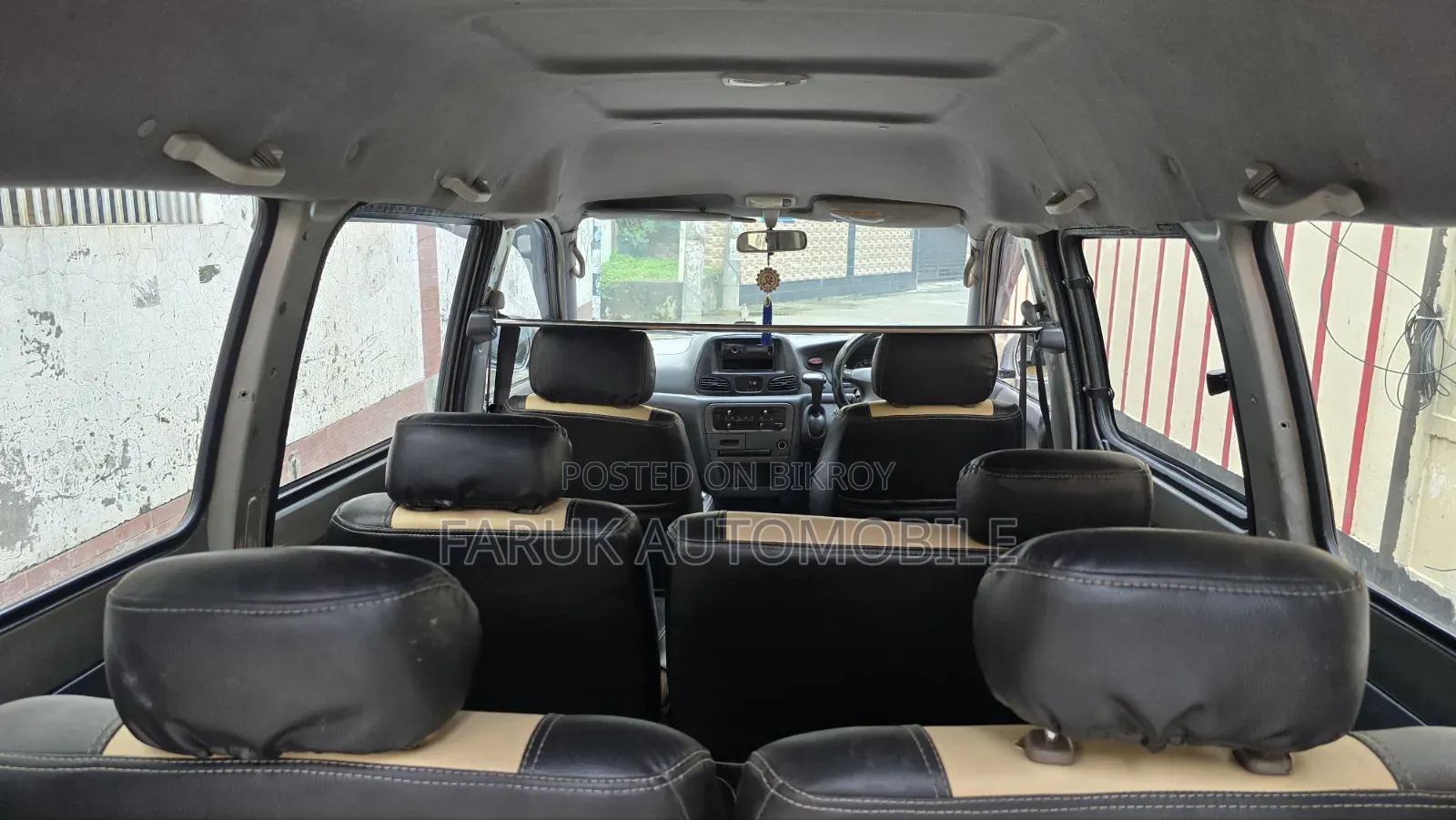Toyota Noah 2003 Silver
