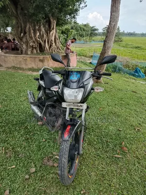 টিভিএস মেট্রো ২০১৭ কালো