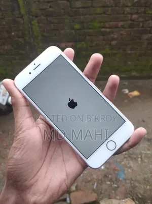 Apple iPhone 6s 16 GB Rose Gold