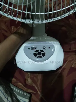 কেএফ ডিফেন্ডার নতুন চার্জার ফ্যান ৪ ঘণ্টা পর্যন্ত ব্যাটারি ব্যাকআপ