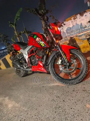 TVS Apache RTR 160 4V 2018 Red
