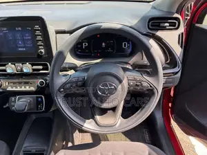 Toyota Aqua 2021 Maroon