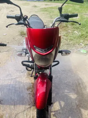 Bajaj Platina 100 2022 Red