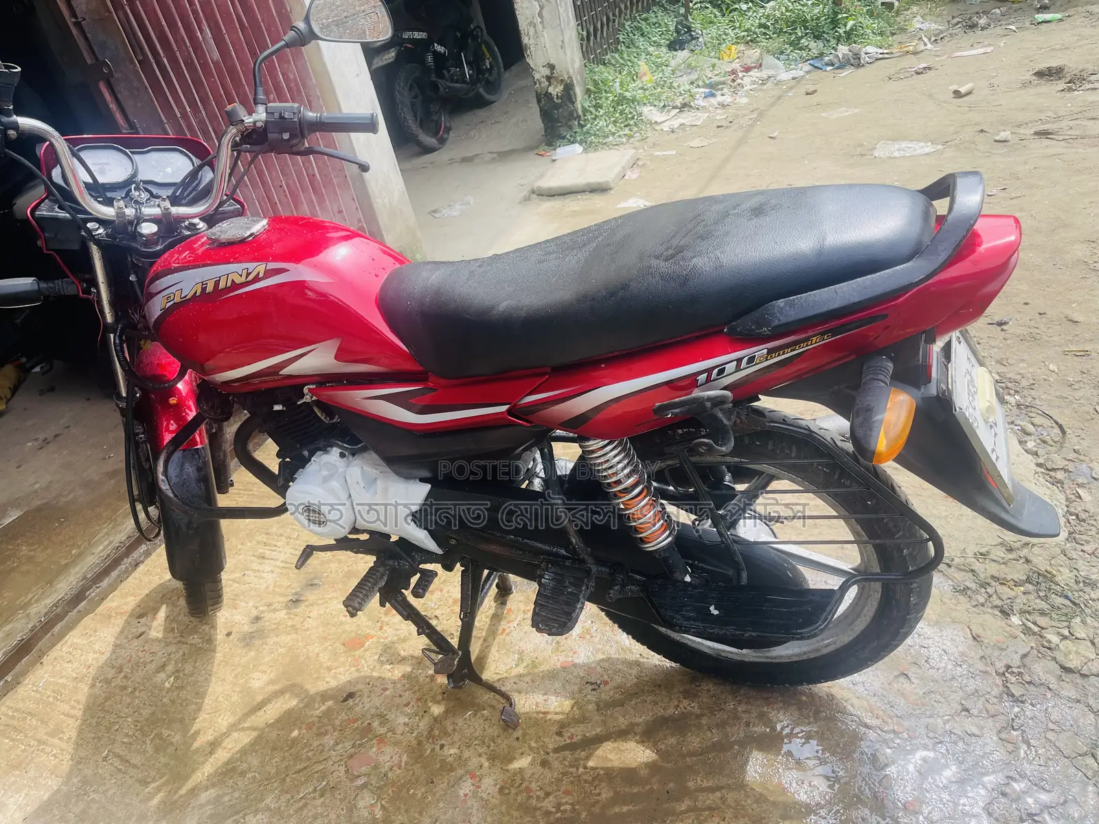 Bajaj Platina 100 2022 Red