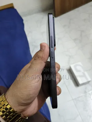অনার জিটি প্রো ২৫৬ জিবি কালো