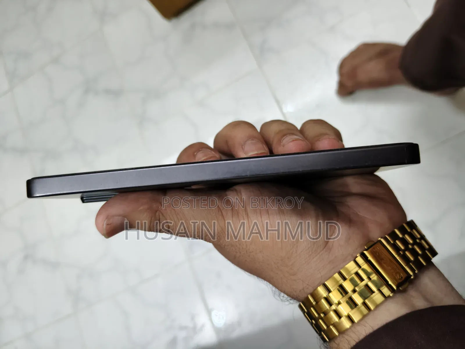 অনার জিটি প্রো ২৫৬ জিবি কালো