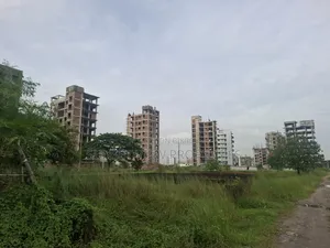 South-Facing Plot at Block M