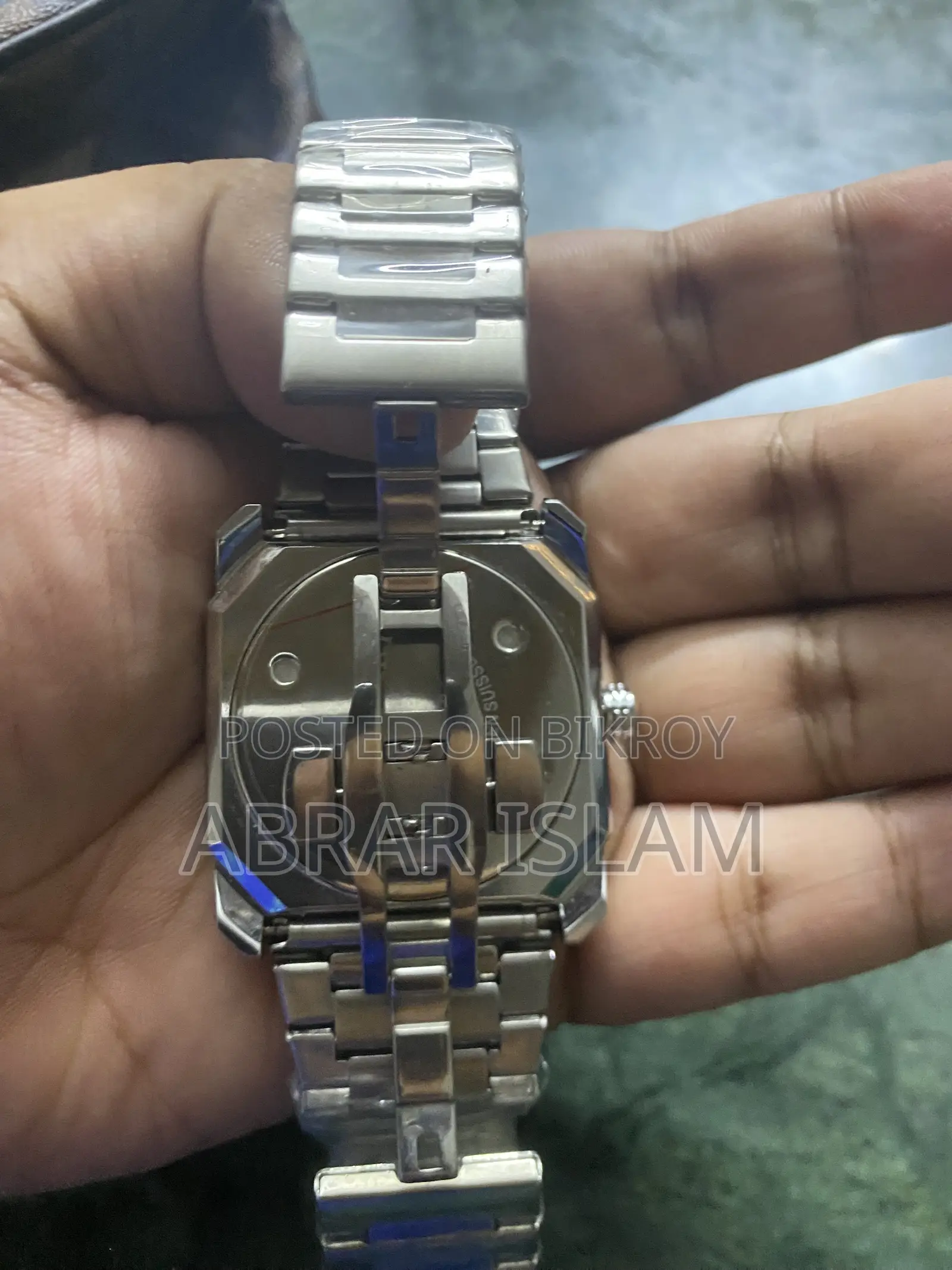 ওয়াচ বিক্রয় করা হবে ফুল নতন