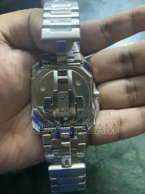 ওয়াচ বিক্রয় করা হবে ফুল নতন