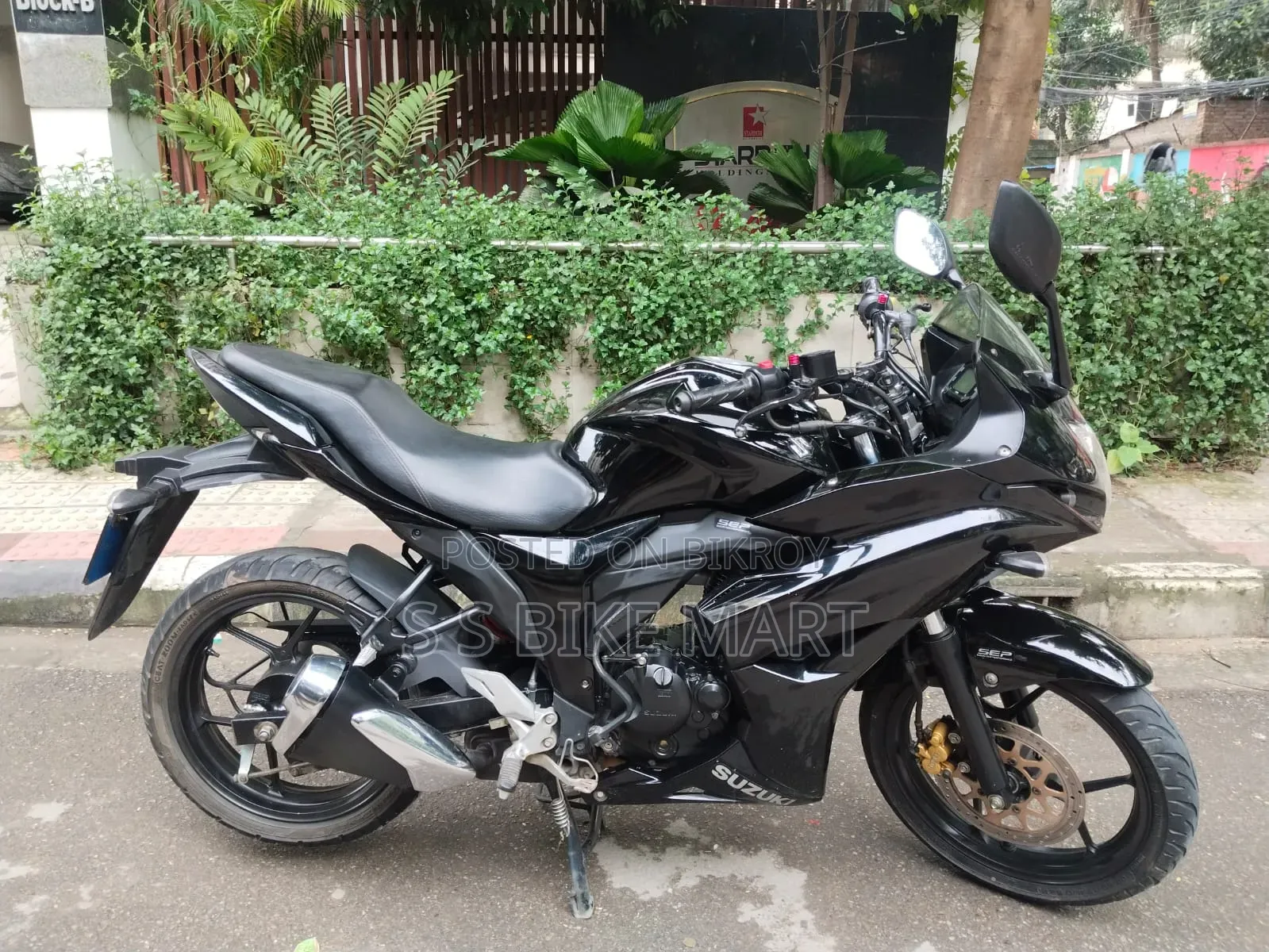 Suzuki Gixxer 2022 Black