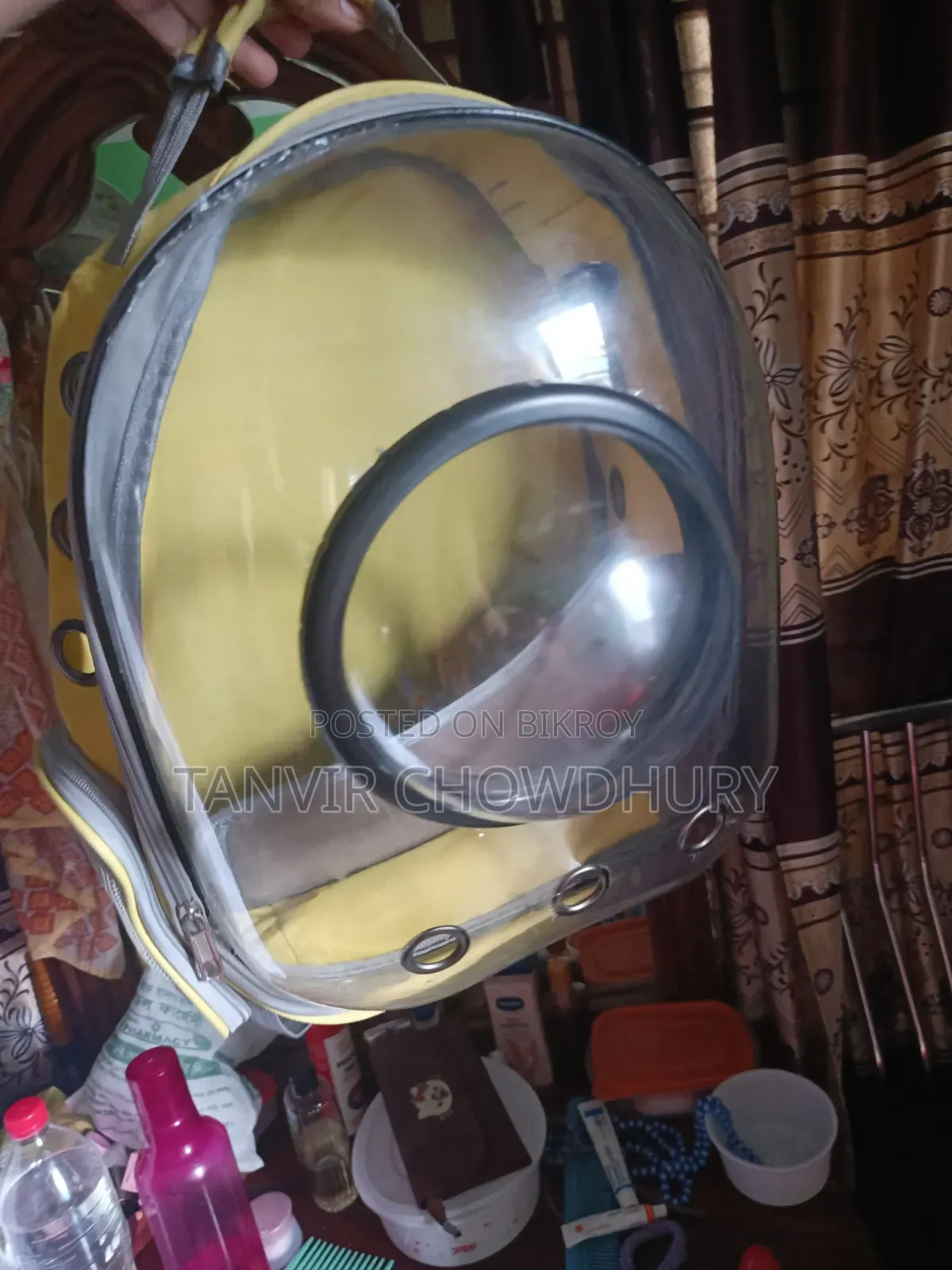 বিড়ালের ক্যারি ব্যাগ