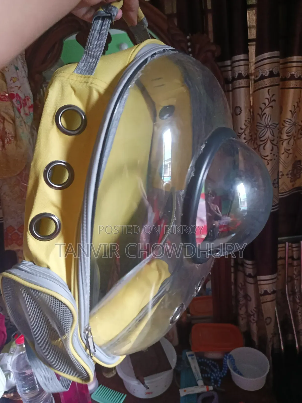 বিড়ালের ক্যারি ব্যাগ