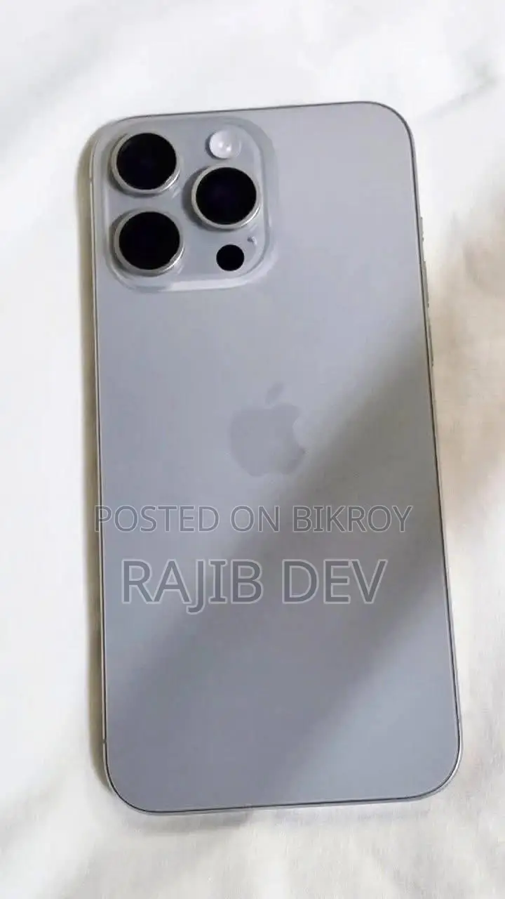 Apple iPhone 15 Pro Max 256 GB Silver