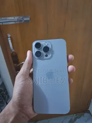 Apple iPhone 15 Pro Max 256 GB Silver
