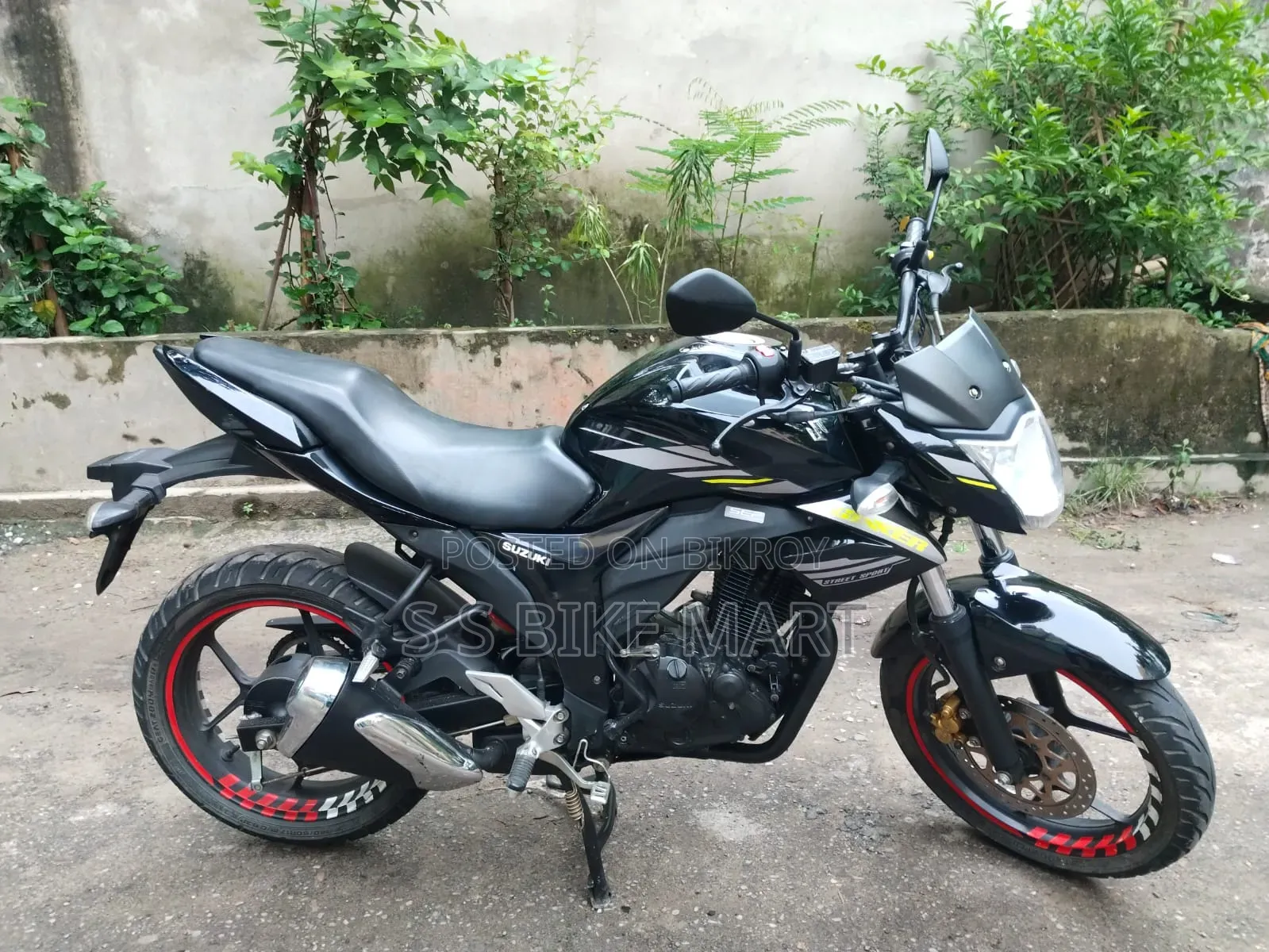 Suzuki Gixxer 2024 Black