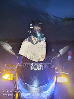 টিভিএস আপ্যাচি আরটিআর ১৬০ ২ভি ২০১৭ কালো