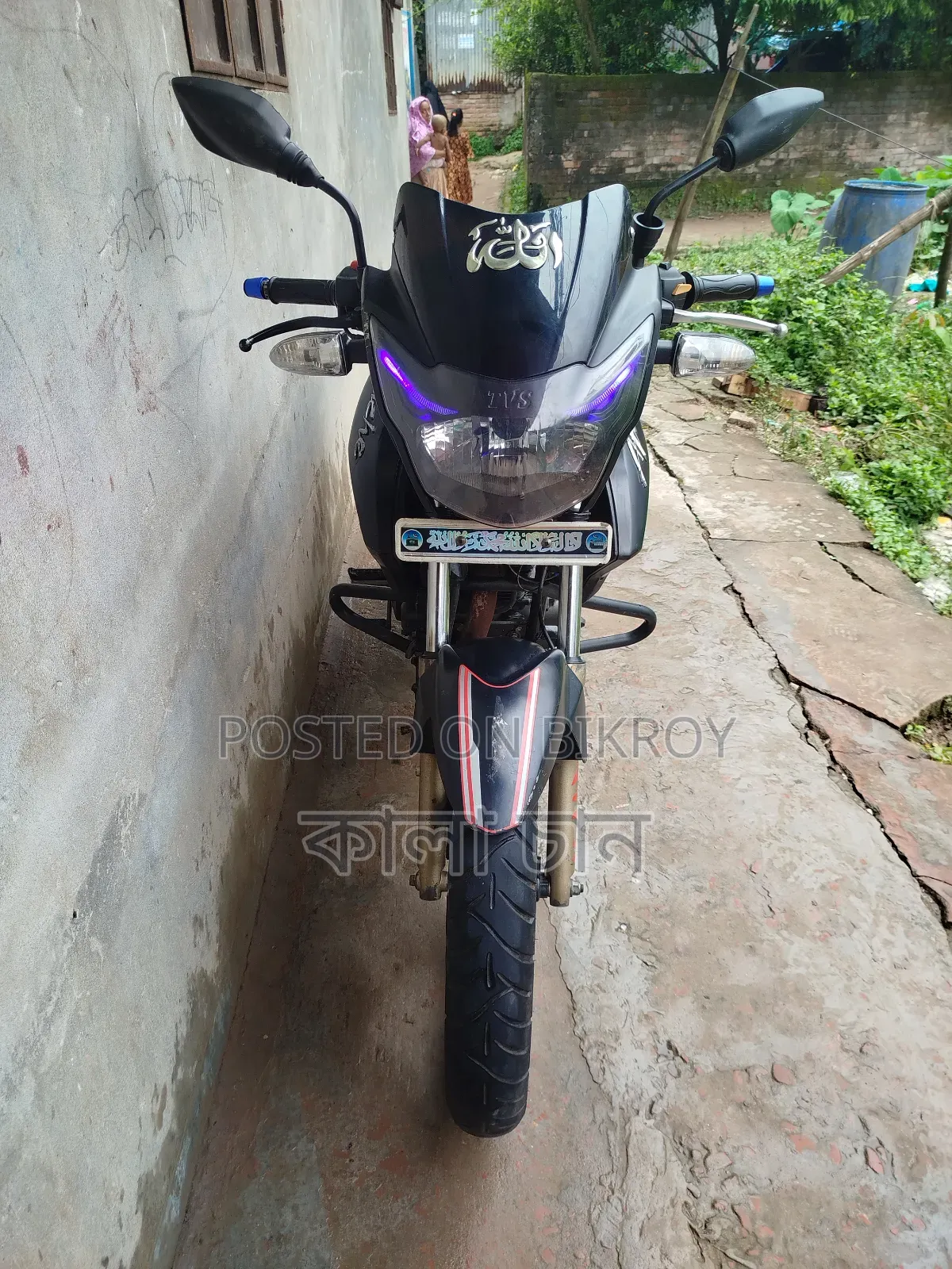 টিভিএস আপ্যাচি আরটিআর ১৬০ ২ভি ২০১৭ কালো