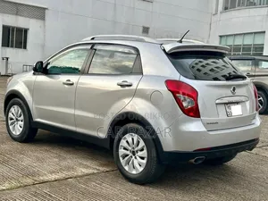 SsangYong Korando 2014 Silver