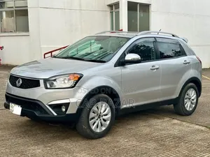 SsangYong Korando 2014 Silver