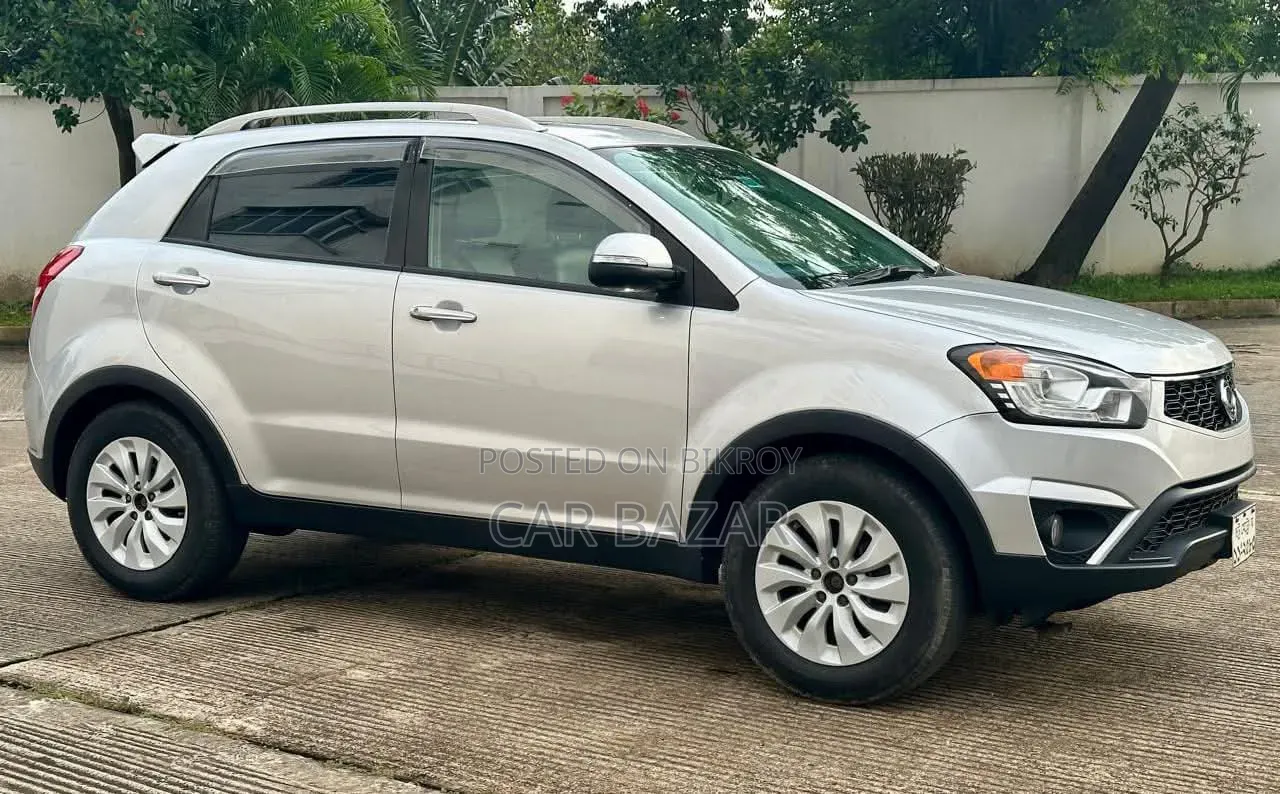 SsangYong Korando 2014 Silver
