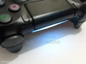 PS4 Controller