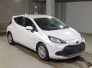 Toyota Aqua 2021 White