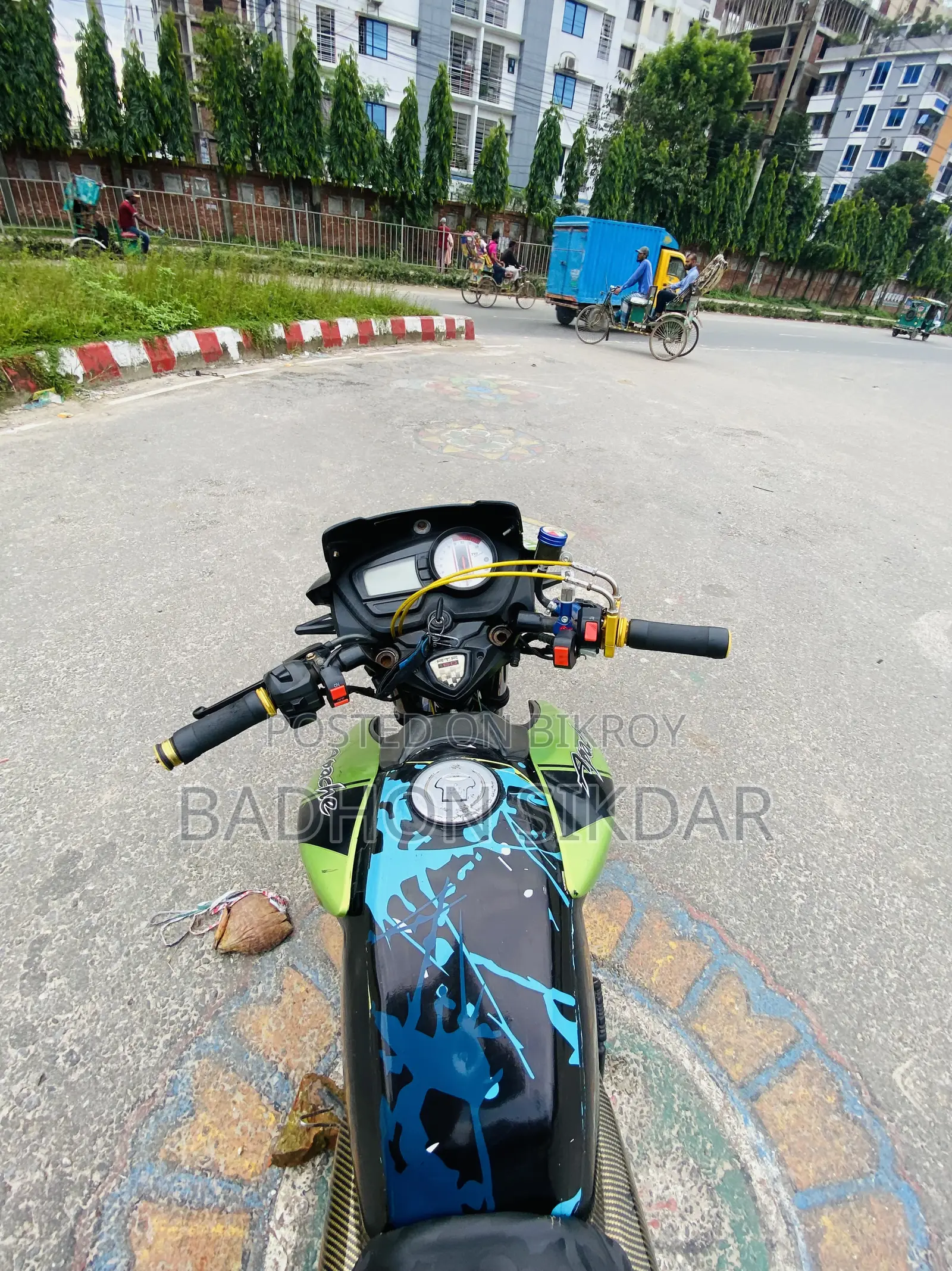 টিভিএস অ্যাপাচে আরটিআর ১৬০ ২ভি ২০১৭ সবুজ