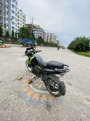 টিভিএস অ্যাপাচে আরটিআর ১৬০ ২ভি ২০১৭ সবুজ