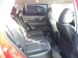 Nissan X-Trail 2020 Red