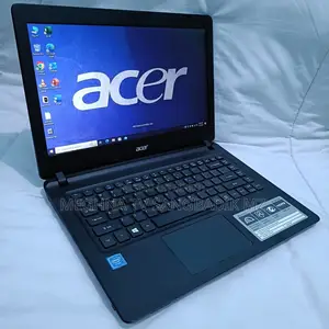 Laptop Acer 3GB Intel SSD 256GB